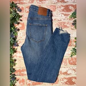 Zara Women's Distressed Blue Ankle Jeans